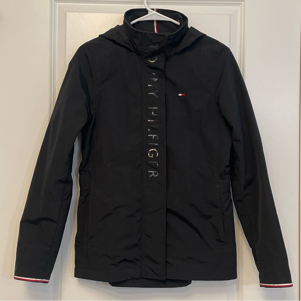 NWT TOMMY TUCKED HOOD COAT